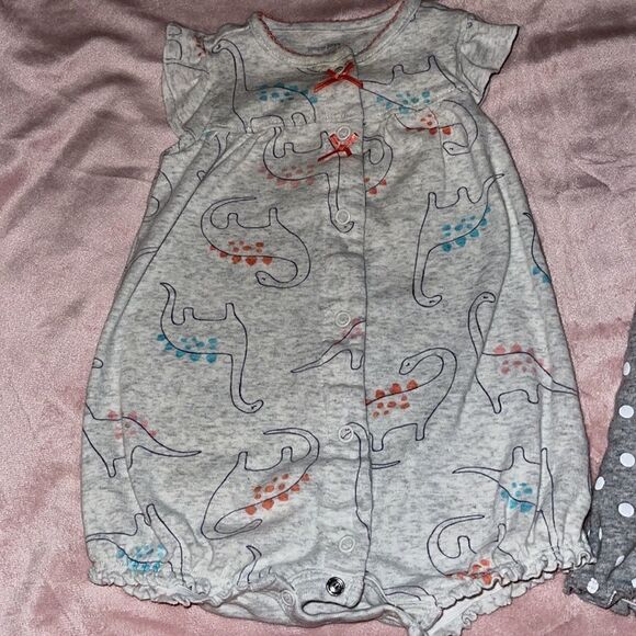 Carters 3-6 mo bubble rompers NWOT 2 pack gray - Picture 3 of 6